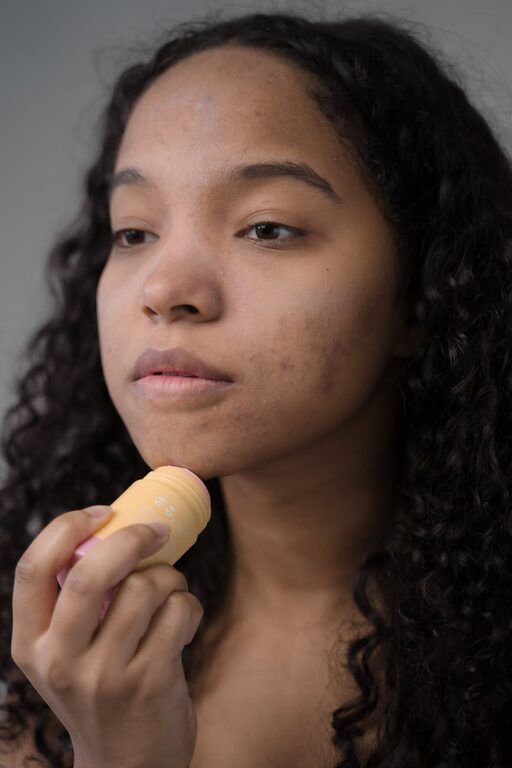 Jak zacząć podstawową pielęgnację skóry: przewodnik krok po kroku